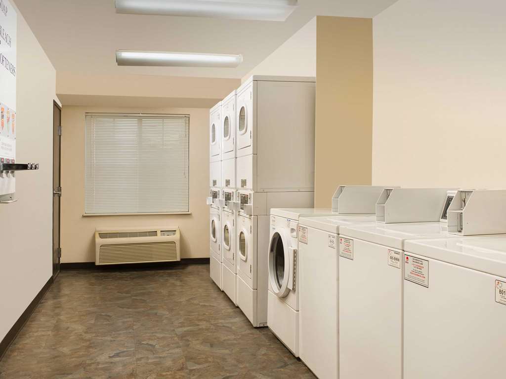 Woodspring Suites Ankeny Des Moines Udogodnienia zdjęcie